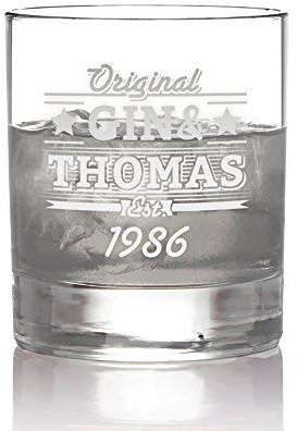AMAVEL Ginglas mit Gravur, Personalisiert mit Namen und Jahreszahl, Tumbler, Gin & Tonic, Füllmenge: 320 ml, Trinkglas für Gin