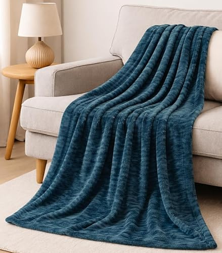 Betz Kuscheldecke Fleecedecke Flauschig Decke - Wohndecke Warm Weich, Sofadecke, Wohndecken, Decke Couch Blanket, Sofaüberwurf XL Größe 150x200cm Farbe blau Modena
