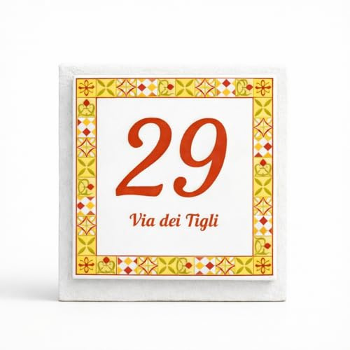 Numero Civico Esterno Personalizzato in Ceramica, Made in Italy - Targa Personalizzabile con Foto, Via, Numero Civico e Comune - Protezione al Raggi UV, Colori Vividi e Antiruggine - 15x15 cm