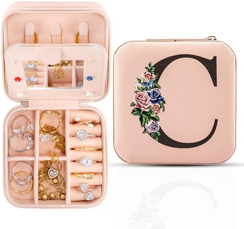 Reise-Schmuckschatulle mit Spiegel, Reise-Essentials-Schmuckhalter-Organizer, Ring-Halskette-Ohrring-Organizer, personalisiertes anfängliches Reiseschmuckkästchen, Geschenke für Frauen und Mädchen,C