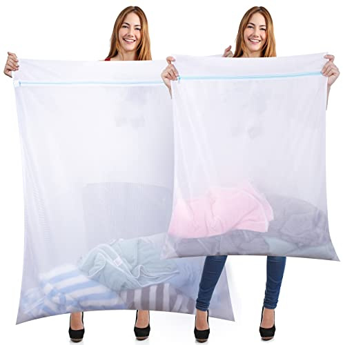 Windyun 4 Pieces Jumbo Mesh Laundry Bags, 43 x 35 and 24 x 32 Inches Large Mesh Wash Bags Zippered Garment Bag for Washing Machine Garment Dirty Clothes Washer Dryer Net Protector