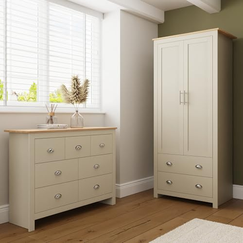 GFW Lancaster Bedroom Furniture Set with 7 Drawer Merchants Chest & 2 Door 2 Drawer Wardrobe, Shaker Style Storage Set with Oak Effect Tops