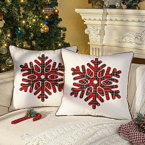 Lewondr Federa per Cuscino Natalizia, 45x45cm, 2 Pezzi, Tartan Rosso | Ricamo Fiocchi di Neve, Tela Morbida, Copricuscino Decorativo per Divano Letto Soggiorno Auto, Decorazione Natalizia