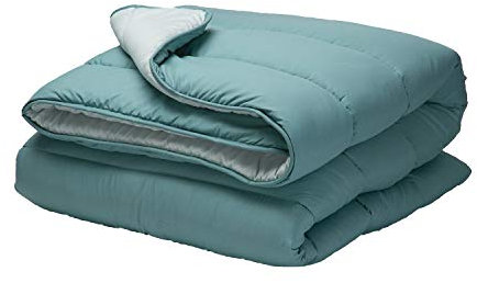 Pikolin Home - Couette 2 Personnes en Fibre Creuse Siliconée Ecolofil, 300g - pour Toutes Les Saisons, Confort Durable, Lavable en Machine, Marque Européenne - 220 x 220 cm, Vert