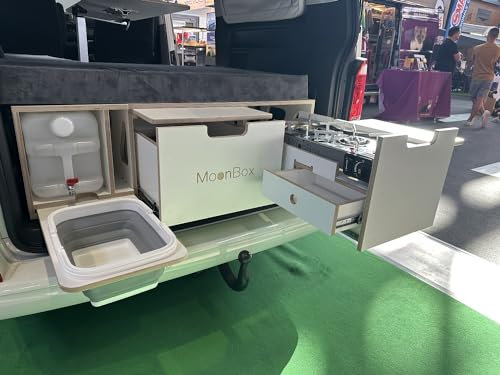 Moonbox Campingbox Modify Van/Bus 124cm Weiß | mit Campingküche, Sitzplätze, Tisch, Bettfunktion/Schlafsystem | für Fahrzeuge mit Mind. 124cm Breite im Kofferraum