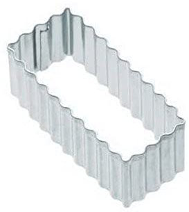 KitchenCraft Rectangle Cookie Cutter, Fluted, Stainless Steel, 7.5 x 4 x 2.5 cm, Silver