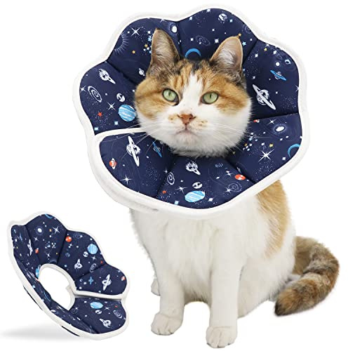 QIYADIN Soft Cat Cone, Adjustable Recovery Collar After Surgery to Prevent Licking Wound, Protective Cat Neck Cone, Comfortable Pet Elizabethan Collar for Cats Kittens and Puppies (M)