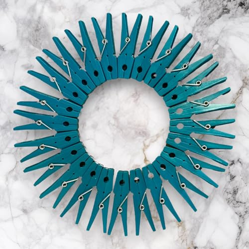 herbeschick.® Wäscheklammern aus recyceltem Kunststoff | 50 Stück | Made in Portugal | robust & langlebig | DREI Farben | mit praktischem Aufbewahrungsbeutel | nachhaltig | extra Starke Feder (blau)