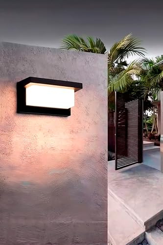 Luz Solar de pared Aplique Solar cuadrado con diseño atractivo y funcional, ideal para jardín, porche o terraza Lampara Solar pared pequeña. Resistencia IP65. 100.000h de vida util garantizadas.
