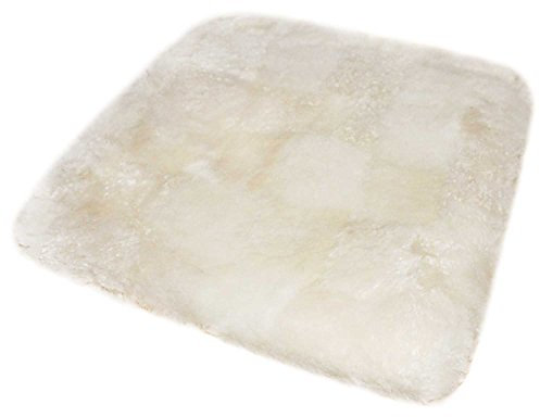 Lammfell Sitzkissen Stuhlauflage beige, super warm und weich (Rollstuhlauflage, Katzenbett, Deko Kissen, Sitzauflage fürs Auto)