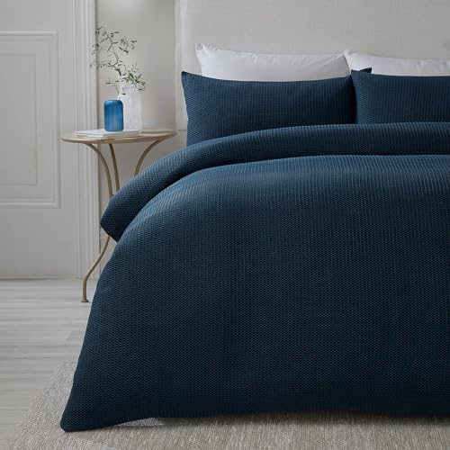Serene - Navy Blue Waffle Duvet Cover - Super King Bedding Size (260 x 220cm) - Soft Touch - Luxury Bedding - Grid Pattern Textured Duvet Cover in Dark Blue - Square Puckered - Lindly Collection