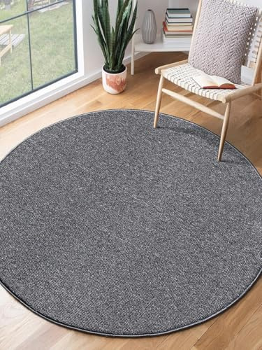 the carpet Natal Moderner einfarbiger Teppich Wohnzimmer, für die Küche geeignet, Tufting, robuster Kurzflor mit Filz-Rücken, weich & schmutzabweisend, Anthrazit, 133 cm Rund