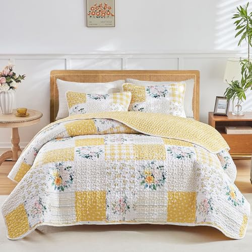 Joyreap 2 Pieces Floral Patchwork Quilt Set Twin, Yellow n White Flowers Design, Soft n Cozy Microfiber Bedding Quilt, Bedspread Bed Cover for All Season, 1 Quilt and 1 Pillow Sham- 68x86 inches