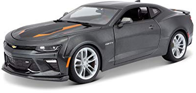 Maisto Chevrolet Camaro zum 50. Jubiläum, Modellauto mit Federung, Maßstab 1:18, Türen und Motorhaube beweglich, Fertigmodell, lenkbar, 24 cm, grau (531385)