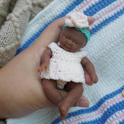 MYREBABY 4.5 Inch Mini Baby Dolls Silicone Realistic Baby Dolls Stress Reliever