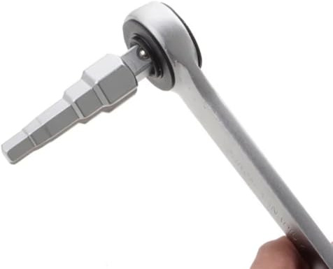 Gdfnmogo Clé à cliquet réglable pour vannes de radiateur et d'eau, outil de retrait de noyau de valve en acier à haute teneur en carbone avec action de cliquet lisse à 360°, Professi(A)