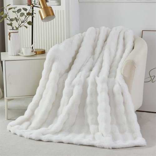 LINGKY Faux Rabbit Fur Throw Blanket, Reversible Fuzzy Warm Cozy Large Fluffy Blanket for Bed Sofa Couch Home Decor, 100x160cm, Cream White