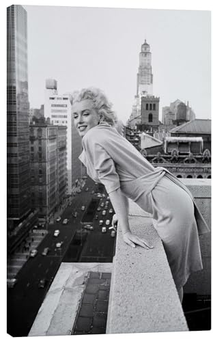 Posterlounge Marilyn Monroe in New York Leinwandbild 40 x 60 cm | Nostalgie Monochrom Pop Vintage Fashion Film Filmstar Filmset Kino Hollywood USA Amerikanerin Ikone Legende Idol Diva Porträt