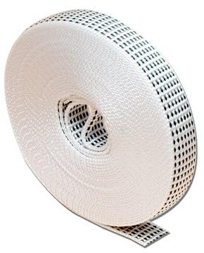 Cinta de persiana PR26 de 14mm de ancho y 6 metros de largo fabricada en polipropileno color blanco con moteado negro