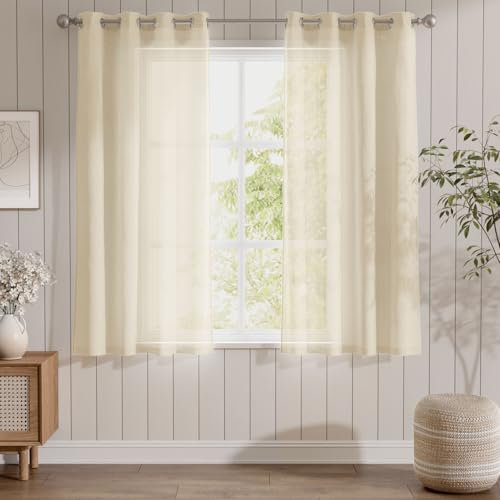 TOPICK Gardine Voile Vorhang Mit Ösen Kurz Sheer Vorhänge Transparent Gaze Paarig Ösenschals für Wohnzimmer Schlafzimmer 175 cm x 140 cm(HxB) 2er - Set Hell Beige