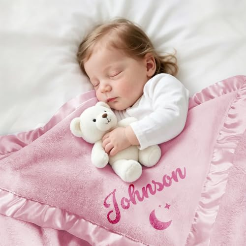 Mocessory Personalisierte Babydecke mit Namen aus Flanell, Kuschelige Baby Decke Neugeborenen Personalisiert, Babydecke Junge Mädchen Baby Geschenk Personalisiert Geschenke mit Namen - 100x100 cm