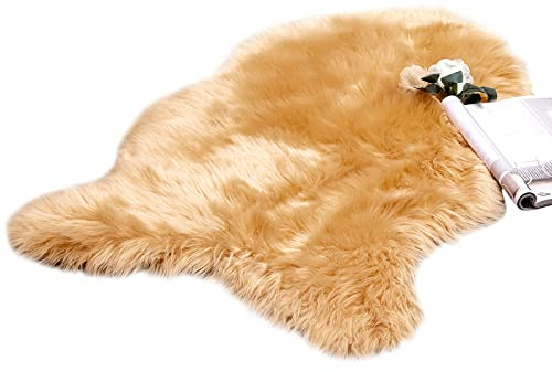 MIULEE Faux Fell Teppich Flauschig Unregelmäßig Bogen 60x90 cm Ocker | Weiche Warm Modern Bodenmatte Sofa Matte Kunstfell Dekofell Bettvorleger Wolle Longhair Optik Gemütliches