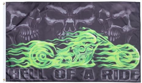 AZ FLAG Flagge Totenkopf Hell of a ride 150x90 cm Polyester 100D 2 Ösen | Für innen und außen Pirat dekorative Flagge doppelte Nähte und verstärkte Kanten mit Metallösen 100D Polyester