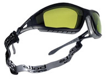 Bollé Tracwpcc2 tracker Lunettes Cadre en nylon Noir, soudure Abat-jour 1.7, anti-rayures, objectif