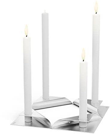 höfats - Square Candle - Kerzenhalter aus Edelstahl für Stabkerze 20-24mm - Kerzenständer in Silber - 4er Set Stabkerzenhalter als moderner Adventskranz - 17x9x2,5 cm