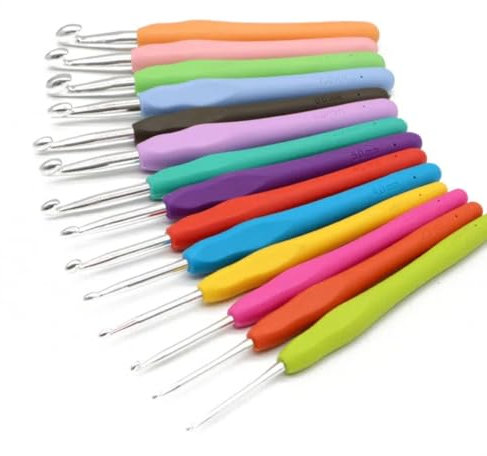 Crochet Hooks Set，14pcs Ergonomic Soft Grip Crochet Needles (2mm to 10mm) for Knitting