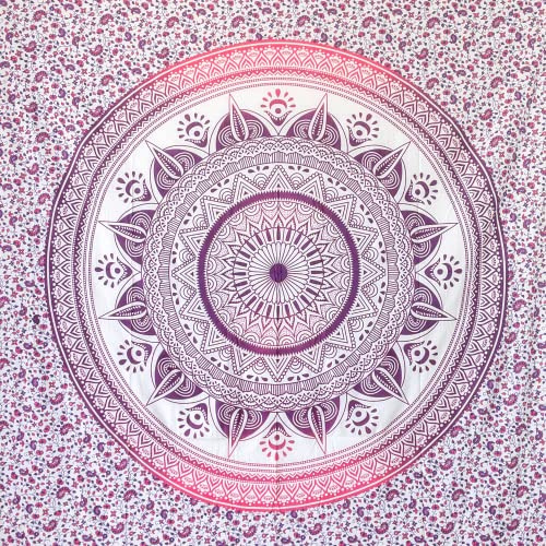 MOMOMUS Großes Strandtuch XL Sandfrei - Mit Mandala-Motiv - Ideal als Pareo, Strandtuch Groß Sandabweisend oder Strandlaken XL - Fuchsia, 135x210 cm
