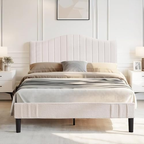 VECELO Lit Double Rembourré 140x190 cm, Tissu Teddy Chaud avec Tête de Lit Réglable, Support à Lattes en Bois Solide, Moderne, sans Bruit, Beige