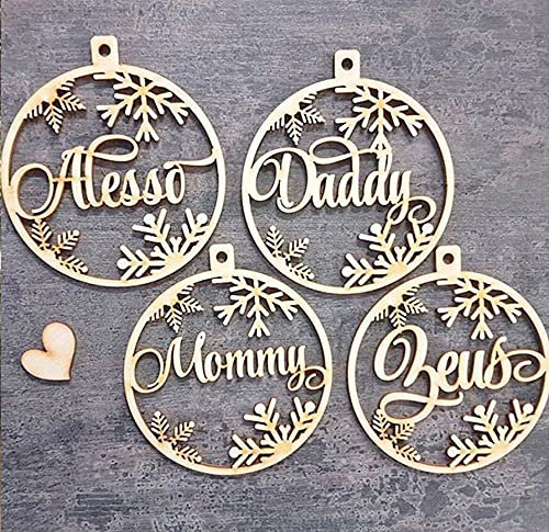 OyC Original y Creativo Bola navidad con nombre personalizada para arbol - Decoración navideña - Esfera grabada en madera de máxima calidad con cuerda incluida (Copito) PRECIO UNITARIO