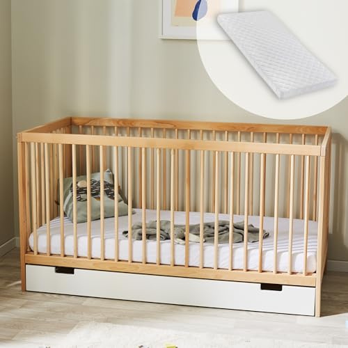 Kids Collective Babybett Kinderbett Gitterbett 70x140 höhenverstellbar & herausnehmbare Sprossen mit Schublade und Matratze Buchenholz Natur sehr stabil Made in Europe von Geburt bis 6. Lebensjahr