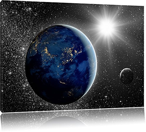 Pixxprint Erde mit Sonne im Weltall B&W, Größe: 120x80cm, Leinwandbild, fertig gespannt, Wandbild, Dekoration, Kunstdruck, kein Poster