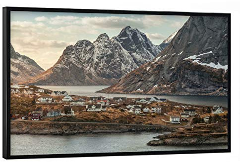 artboxONE Poster mit schwarzem Rahmen 60x40 cm Natur Lofoten Settlement - Bild lofoten Fjord holzhäuser