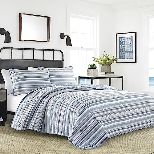Nautica - King Quilt Set, Soft & Breathable Cotton Bedding with Medium Weight Feel, Reversible 3 Piece Bed Set with Matching Pillowcase (Jettison Grey)