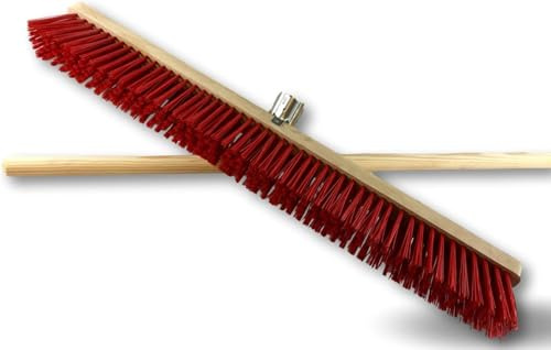 Kibros Lot 3 balais cantonnier PVC Rouge 80 cm avec Manche Bois | Garnissage PVC rouge résistant, 80 cm, manche bois inclus, semelle bois, douille vissante, piste extérieur.