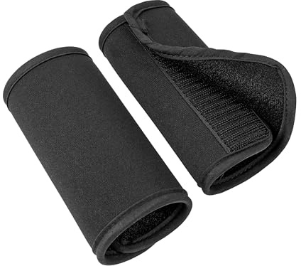 Gurtschoner für Hochstuhl und Kindersitz, 2 Stück, in Schwarz, Bezug aus weichen Neopren mit Klettverschluss, Gurtpolster Schrittgurt Kinderstuhl, Gurtkissen 5-Punkt Gurt, 3-Punkt Gurt, Autositz Gurt