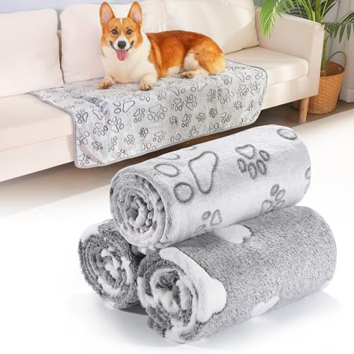 HezzLuv Couverture pour Chien Chat, Couvertures Polaires pour Chien Chat de Compagnie, Douces et Lavables, Lot de 3 Couvertures idéales pour Les Canapés, Les Lits et Les Sièges D'auto, 104x76cm, Gris