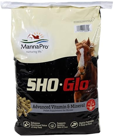 Sho-Glo Horse Vitamin & Mineral Supplement – Manna Pro – Complete Daily Equine Supplement for Healthy Skin, Coat & Hooves – Fortified with Antioxidants, Amino Acids & Essential Nutrients – 25 lb Bag