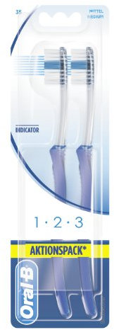 Oral-B 1,2,3 Indicator 35 Toothbrush, Medium, Pack of 2