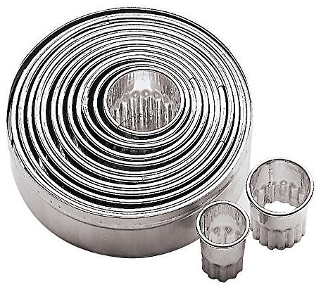 Paderno Tagliapasta/Coppapasta Anello Festonato Cm 10, Acciaio Inox