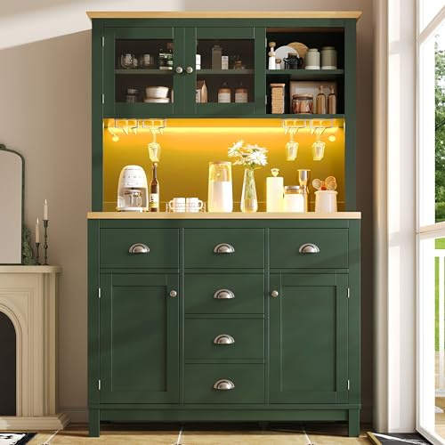 Lahoomu Seitenboard/Aufbewahrungsschrank/Küchenschrank/Buffetschrank, 104x40x180cm, Landhausstil, 4 Türen, mit LED-Lichtleiste & Getränkehaltern, Grün