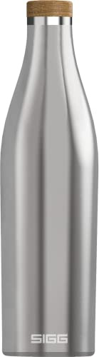 SIGG Meridian Brushed Trinkflasche (0.7 L), schadstofffreie und auslaufsichere Trinkflasche aus Edelstahl, Isolierflasche für kalte und heiße Getränke