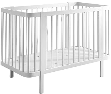 PEPPINI Babybett mitwachsend Weiß Nadelholz 74 x 84 x 145 cm (B/H/T) | Mitwachsendes Kinderbett mit abnehmbarer Gitterseite, Umbau zum Juniorbett möglich, aus massivem Nadelholz gefertigt