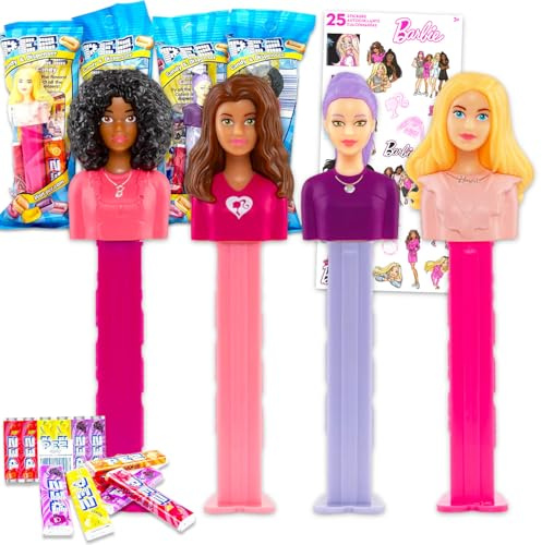 Barbie Paquete de 3 dispensadores PEZ, paquete con 3 soportes para caramelos más 12 paquetes de recambio y calcomanías, dispensador Barbie PEZ y recambios para niños y niñas (los estilos pueden variar
