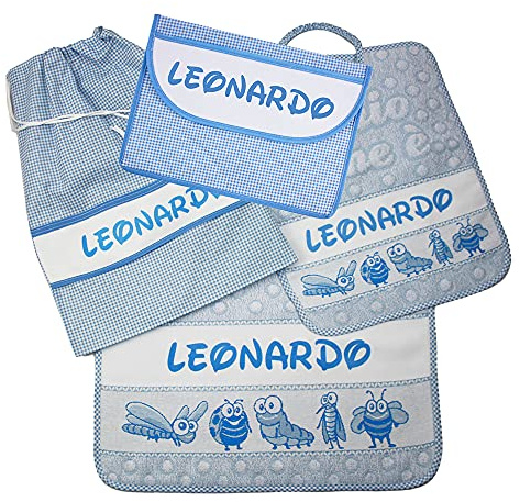 SET ASILO PERSONALIZZATO CON NOME composto da 4 pezzi:bavaglino spugna con elastico cm.28x33, asciugamano cm.40x55 ,sacca e bustina con fascia PERSONALIZZATI Cotone 100% Made in Italy (AZZURRO)