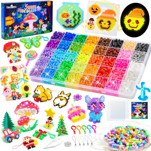 Bügelperlen Set, 5000 Stück 5mm Perlen mit 40 Farben, inkl. Leuchtende Bügelperlen & Glitzerperlen, Platten, Kreativset Bastelset für für Kinder ab 3 Jahren