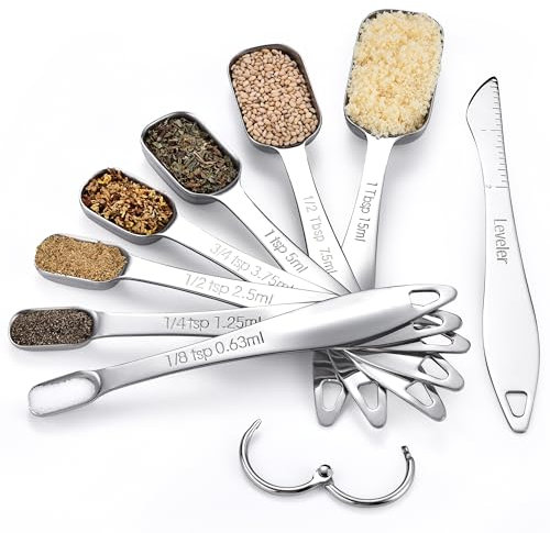 U-Taste Messlöffel aus 18/8-Edelstahl, quadratisches Metallmaß Teelöffel Esslöffel mit Nivellierer für trockene oder flüssige Zutaten, Kochen Backen, passt in Gewürzgläser (8er-Set, Silber)